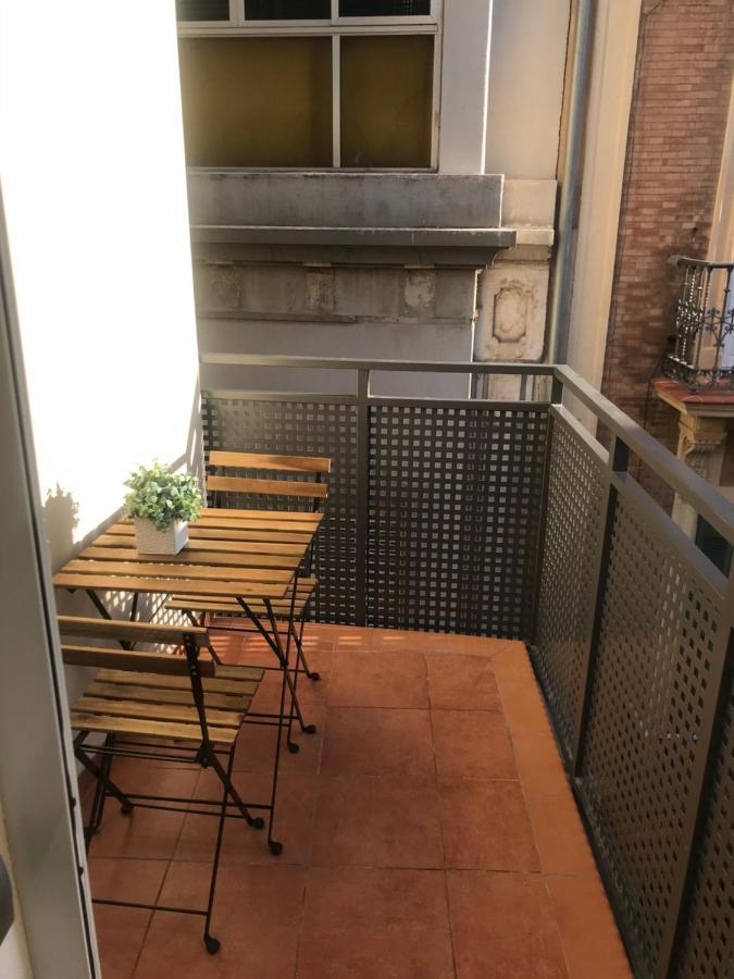Apartamentos Centro Малага Экстерьер фото