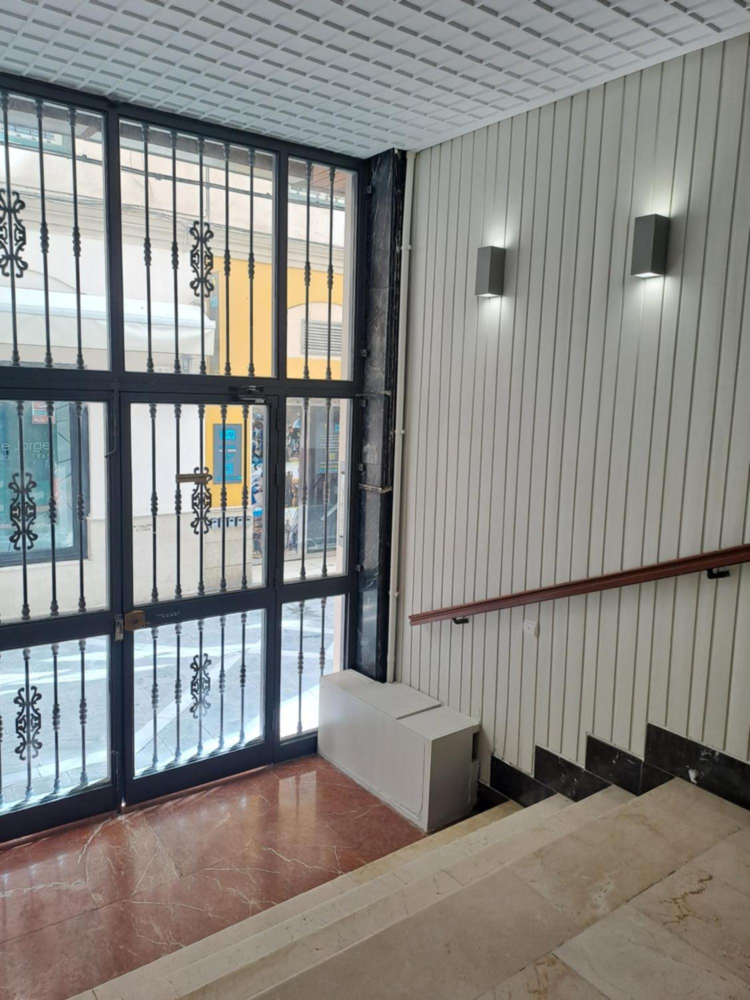 Apartamentos Centro Малага Экстерьер фото