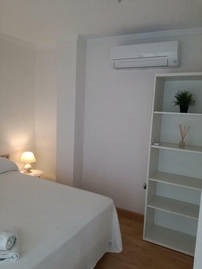 Apartamentos Centro Малага Экстерьер фото